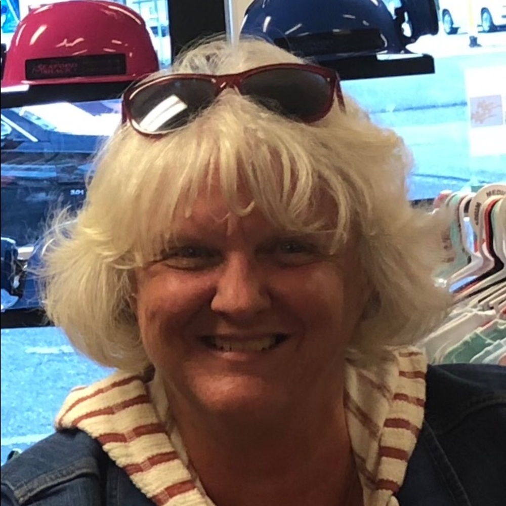 Meet your Posher, Linda